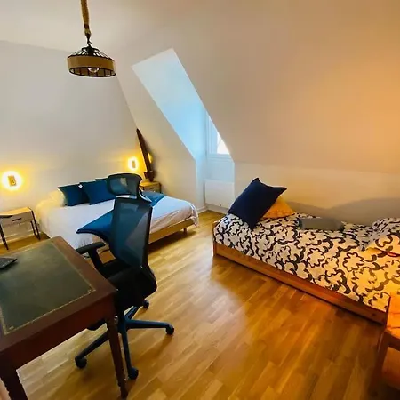 Escale A Balbec- Proche Et Centre