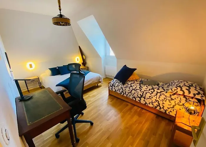 Escale A Balbec- Proche Et Centre